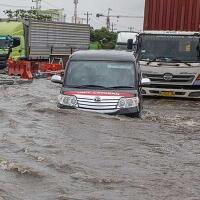 gegara-banjir-semarang-jadi-trending-di-medsos
