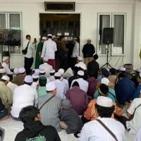 pelayat-ungkap-bau-wangi-tercium-dari-jasad-habib-hasan-bin-ja-far-assegaf