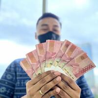 menaker-sebut-thr-paling-lambat-harus-cair-h-7-lebaran-setuju-gan