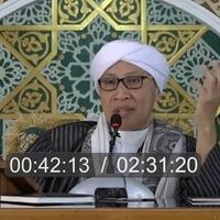 beribadah-tapi-tanpa-guru-dan-tidak-datang-ke-majelis-boleh-buya-yahya-jawab