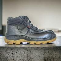 pabrik-safety-shoes-nyaman-lampung---wano--081359117118