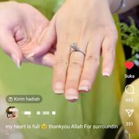 cinta-lebih-kental-daripada-darah-by-teci-and-srek