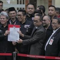 ganjar-minta-pemilu-diulang-tanpa-prabowo-gibran-adilkah-begitu