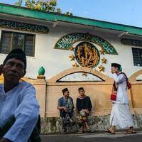 jemaah-aolia--lebaran-duluan-karena-ditelepon-allah