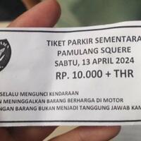 viral-tiket-parkir-liar-pamulang-square-dipatok-10--thr