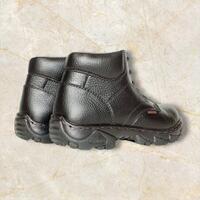 beli-sepatu-safety-tinggi-hitam-boots---wano--081359117118