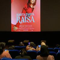 trailer-dan-poster-resmi-film-dokumenter-quotharta-tahta-raisaquot