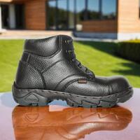 asli-sepatu-safety-fungsi-semi-boots-hitam--wano--081359117118