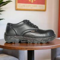 produksi-sepatu-safety-hitam-polos-balikpapan---wano--081359117118