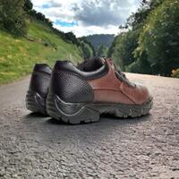 penjual-harga-sepatu-safety-termahal---wano--081359117118