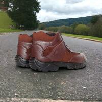 produsen-harga-sepatu-safety-ujung-besi---wano--081359117118