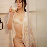 zara-anak-ridwan-kamil-lepas-jilbab-netizen-senggol-mutiara-baswedan-anak-abah