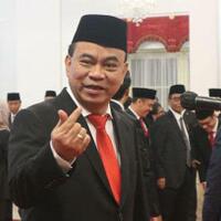 media-asing-sebut-menkominfo-budi-arie-setiadi--menteri-giveaway--setuju-gansis