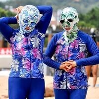 facekini-tren-penutup-kepala-yang-tak-luput-dari-kritik