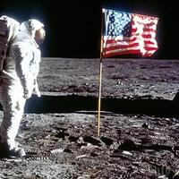 apa-yang-terjadi-pada-bendera-yang-tertinggal-di-bulan