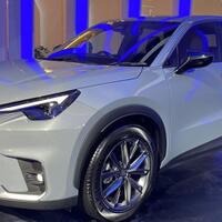 lexus-lbx-mobil-hybrid-premium-harga-dibawah-rp-1-miliar
