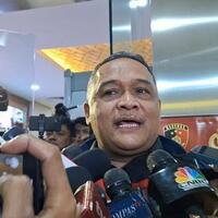 monmaaf-sosok-t-diduga-bos-judi-online-di-ri-hanya-rumor-benny-rhamdani-minta-maaf