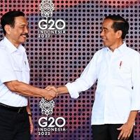 luhut-di-depan-jokowi-selamat-jalan-pak-bapak-akan-jadi-kenangan