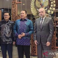 hari-bersejarah-menjelang-hut-ri-ke-79-dukungan-ke-palestina-terus-bergelora