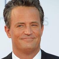 dokter-dan-asisten-pribadi-ditangkap-atas-kematian-matthew-perry