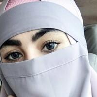 suami-kartika-putri-tutupi-kamera-media-dengan-dompet-begini-klarifikasinya-gansist
