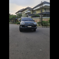 lexus-lx-570-hitam-facelift-asli-pakai-2013-istimewa