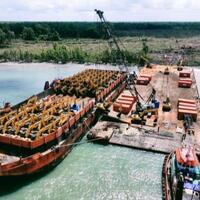 jhonlin-grup-kembali-datangkan-264-excavator-untuk-projects-cetak-sawah-di-papua