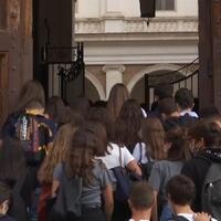 italia-bakal-adopsi-ai-sebagai-asisten-guru-di-sekolah-masuk-tahap-uji-coba