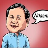 bagi-buku-susu-ke-warga-tangerang-kaesang-pakai-rompi-039putra-mulyono039