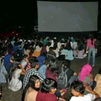 layar-tancap-hiburan-masyarakat-zaman-dahulu-di-tahun-1970-1990