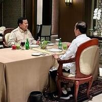 jokowi-posting-foto-dinner-bareng-prabowo-tidak-terasa-dua-jam-lebih