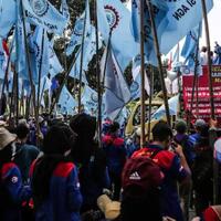 buruh-gelar-demo-7-hari-berturut-turut-mulai-24-oktober