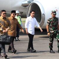 jokowi-dan-prabowo-mendadak-lakukan-pertemuan-tertutup-di-solo