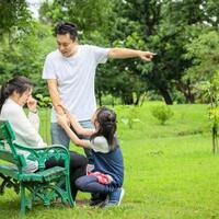 orang-tua-tukang-selingkuh-anaknya-akan-ikutan-meniru-begini-kata-pakar-gansist