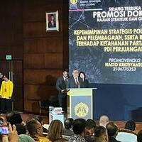 hasto-kristiyanto-pdi-p-raih-gelar-doktor-dari-ui-ipk-nya-393