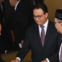 anies-unggah-foto-genggam-tangan-prabowo-usai-pelantikan