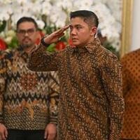 tni-ad-mayor-teddy-tidak-perlu-mundur-seskab-bukan-jabatan-setingkat-menteri