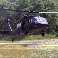 50-tahun-uh-60-black-hawk-helikopter-yang-menjadi-simbol-kehadiran-militer-amerika