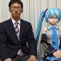 pria-jepang-rayakan-6-tahun-menikah-dengan-anime