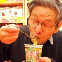 pria-jepang-makan-mi-instan-tiap-hari-selama-30-tahun-lambung-aman