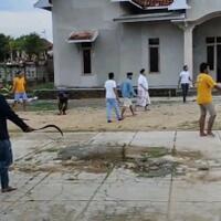 ngeri-insiden-carok-di-sampang-1-orang-tewas-diduga-terkait-masalah-politik