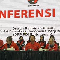 pdi-perjuangan-pecat-effendi-simbolon-karena-berseberangan-dengan-partai