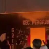 ormas-grib-vs-pp-bentrok-di-sergai-1-orang-terluka-markas-dibakar