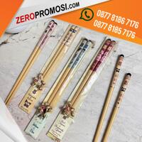 personalized-wood-chopsticks-souvenir-sumpit-unik-dan-ramah-lingkungan