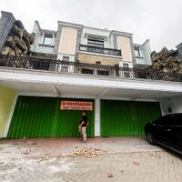 sewa-ruko-3-lantai-di-mojoagung-jombang-dekat-pasar-mojoagung