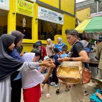 kisah-inspiratif-di-tbm-pemborong-es-kue