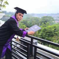 sketsa-di-balik-toga-seorang-doktor