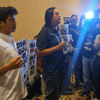 koalisi-sipil-geruduk-rapat-revisi-uu-tni-di-hotel-fairmont