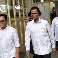 besok-rumah-jokowi-akan-digeruduk-massa-hercules-merapat-ke-solo
