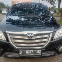 toyota-innova-e-automatic-20-bensin-manual-th2015